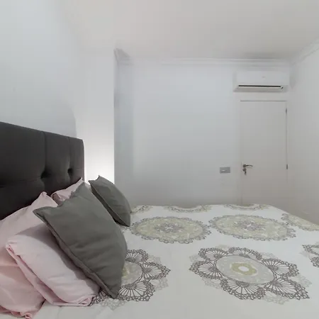 Spacious In A Residential Area Лас-Пальмас-де-Гран-Канария